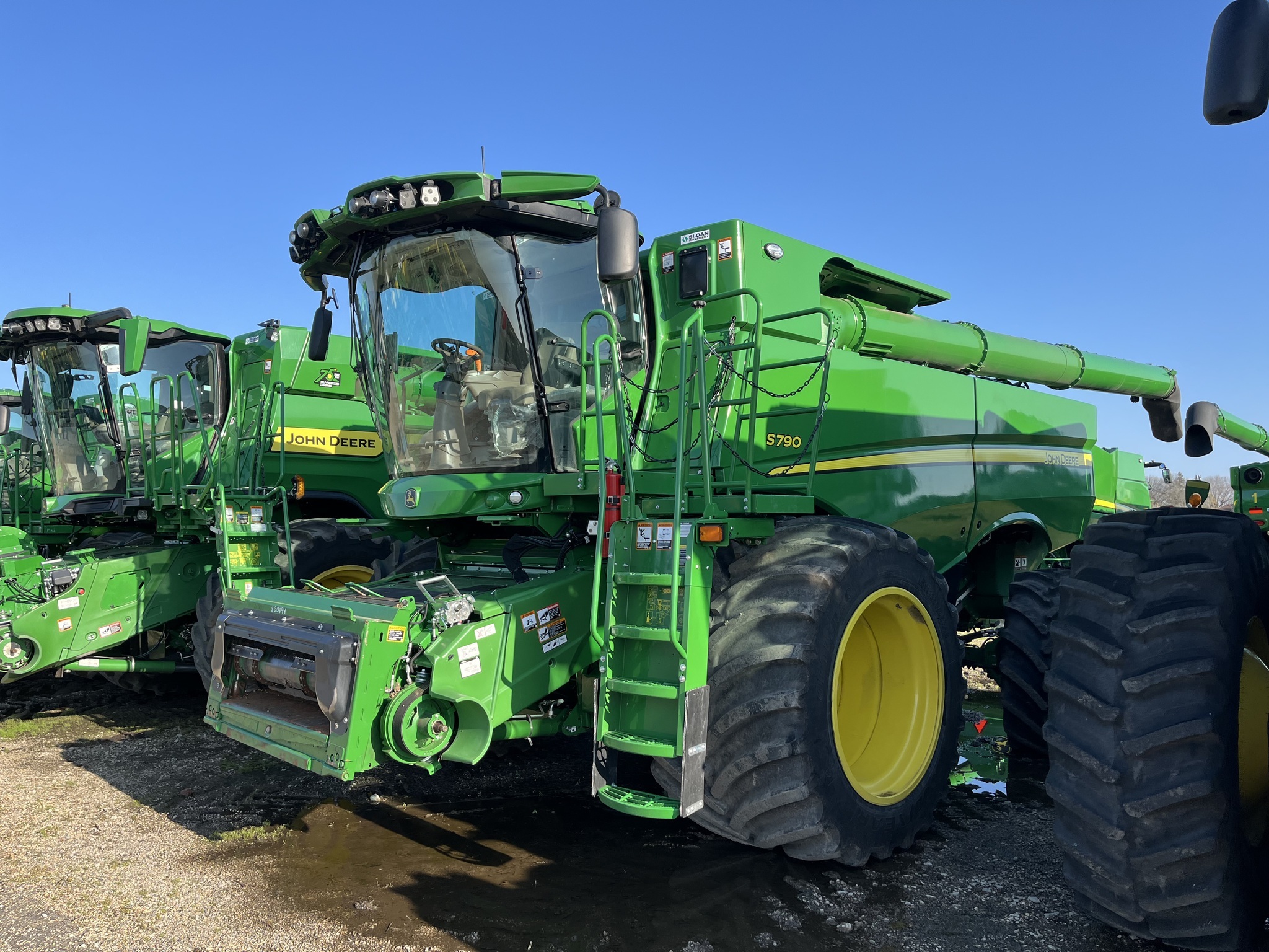 2024 John Deere S790 Combine