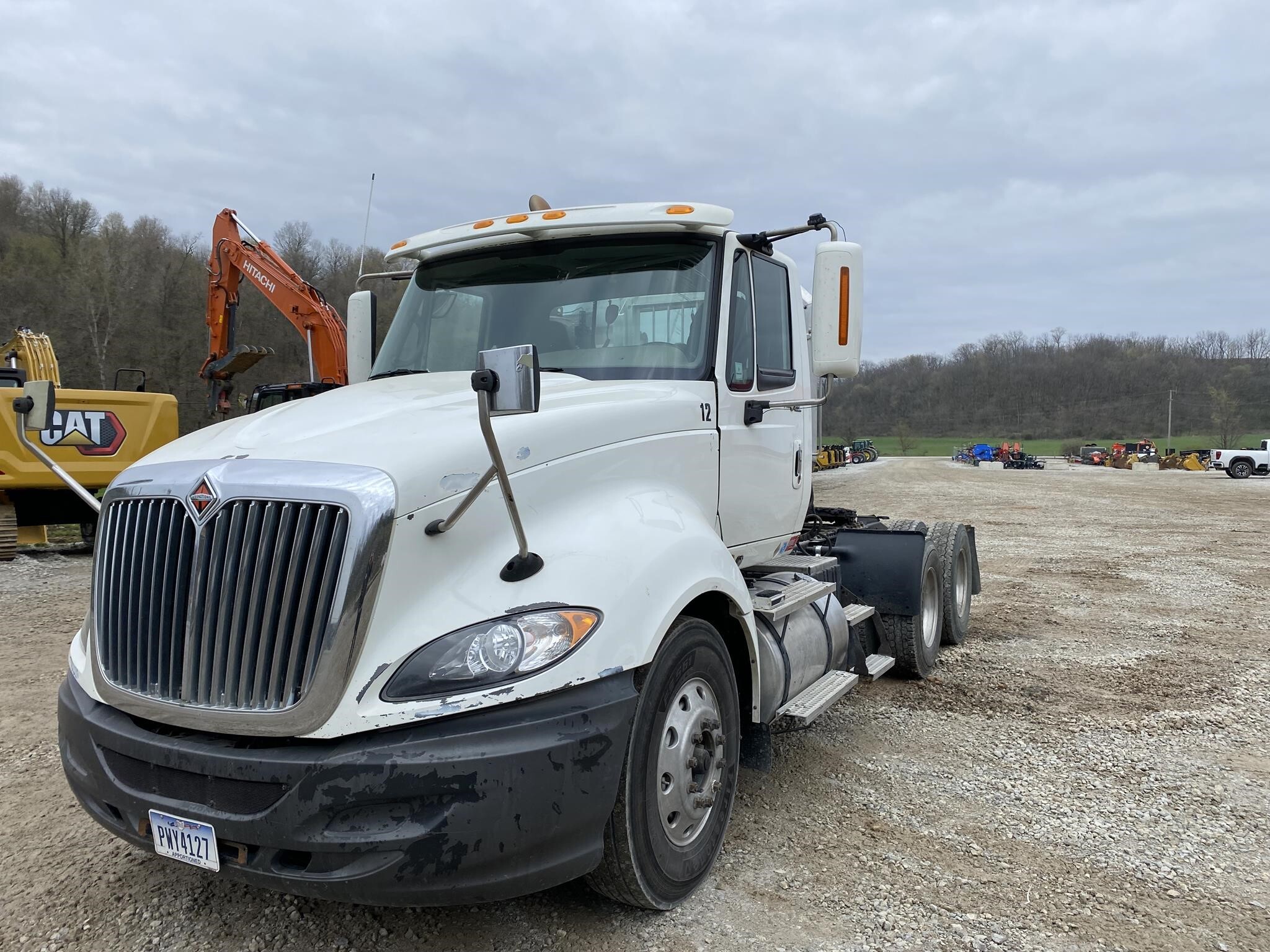 2009 International ProStar Semi Trucks/Trailer