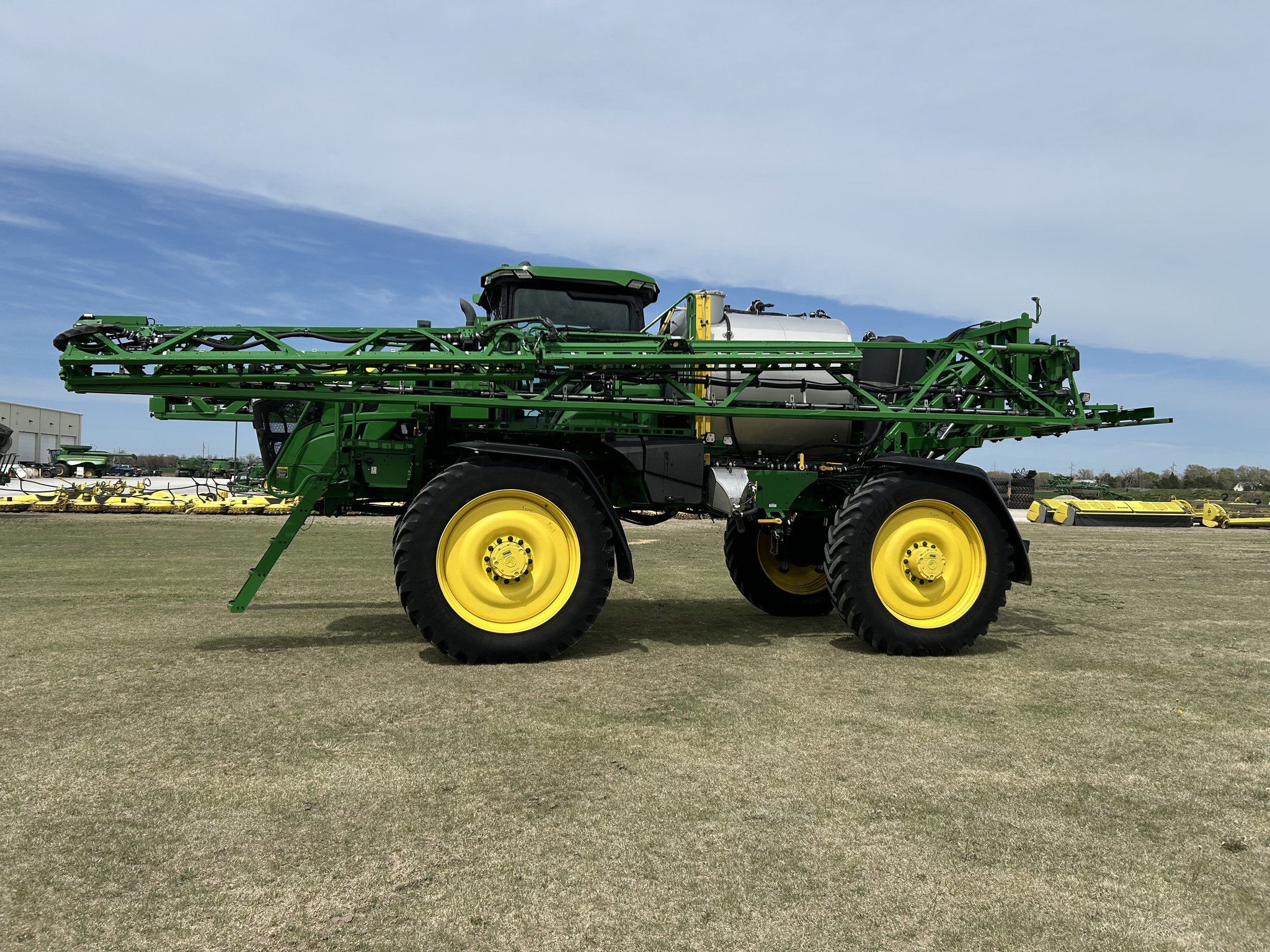 2024 John Deere 616R Self-Propelled Sprayer