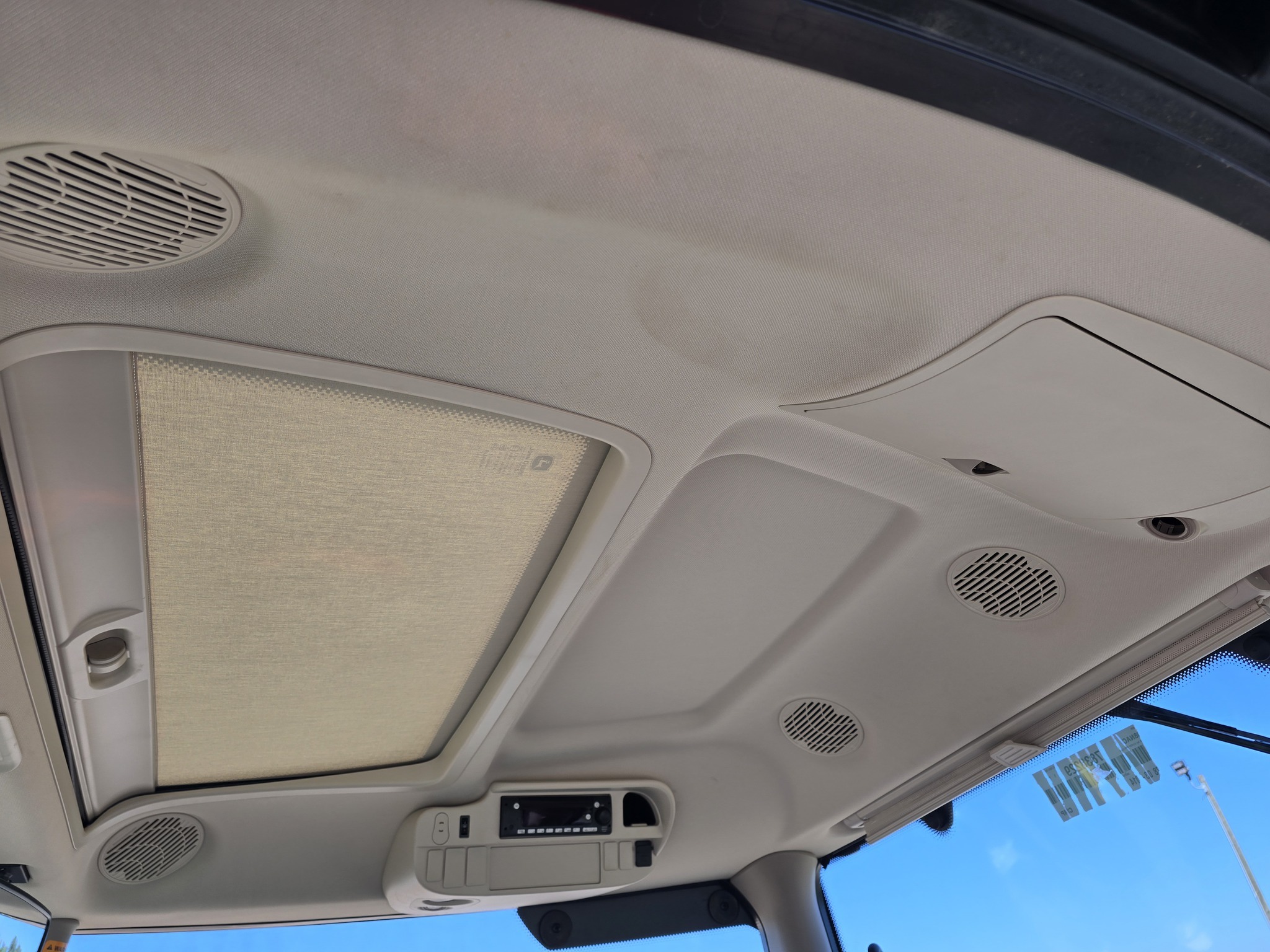 2024 John Deere 6R 195 Tractor