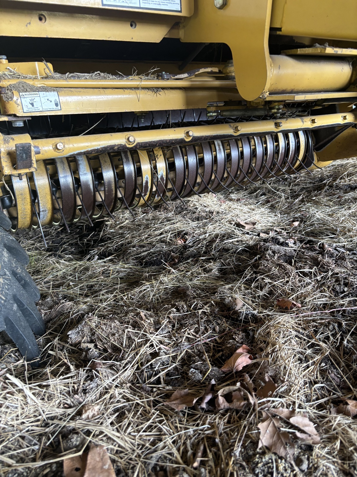 2005 Vermeer 555XL Round Baler