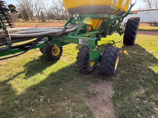 2009 John Deere 1895 Air Seeder