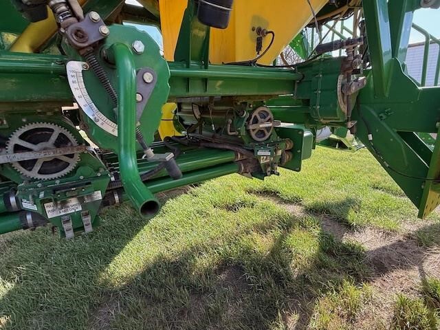 2009 John Deere 1895 Air Seeder