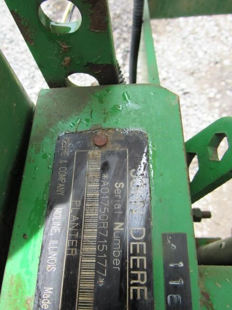 2005 John Deere 1750 Planter