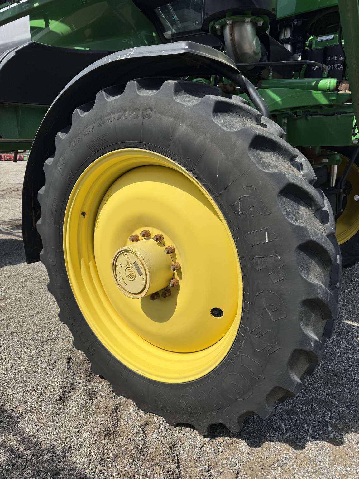 2017 John Deere R4038 Self-Propelled Sprayer