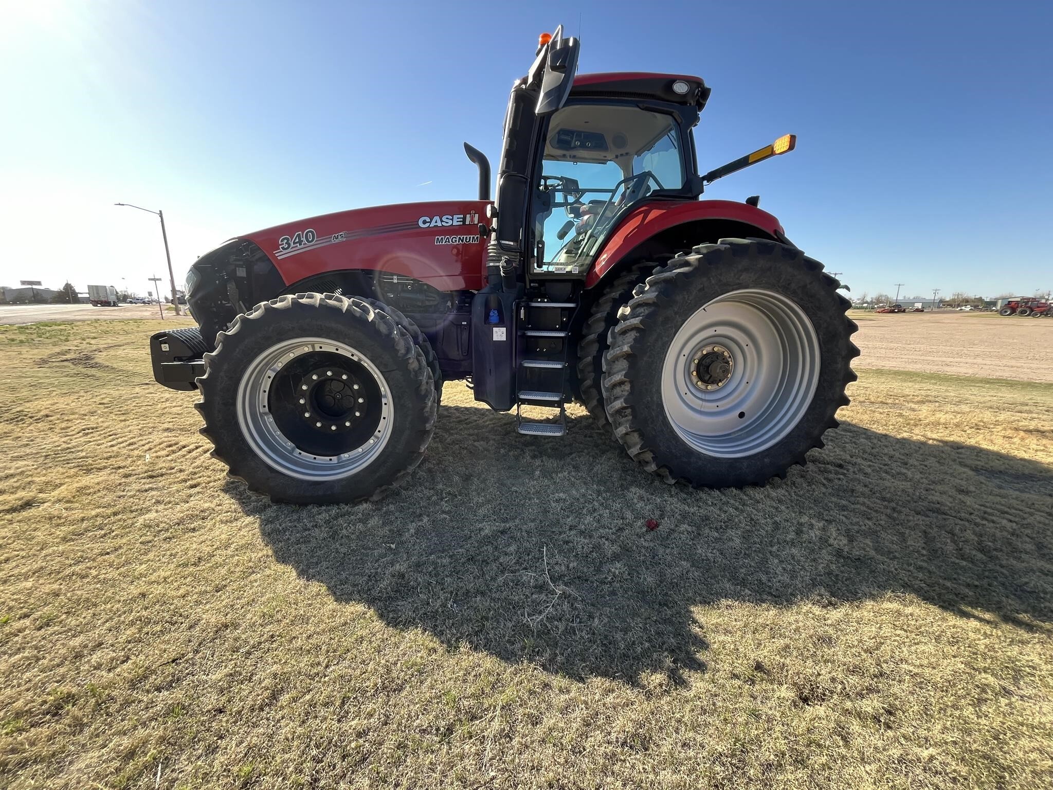 2021 Case IH MAGNUM 340 AFS CONNECT CVX Tractor