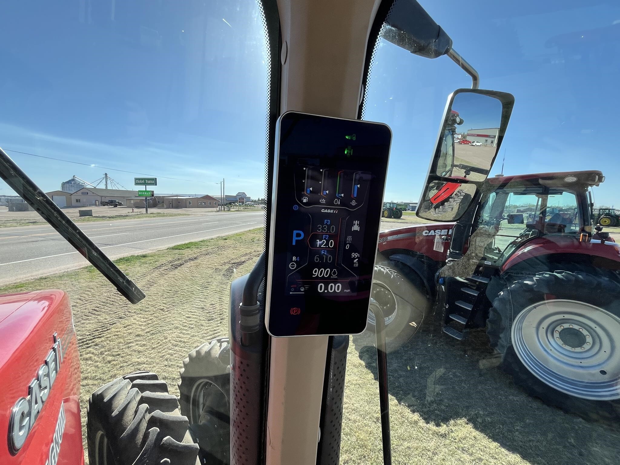 2021 Case IH MAGNUM 340 AFS CONNECT CVX Tractor