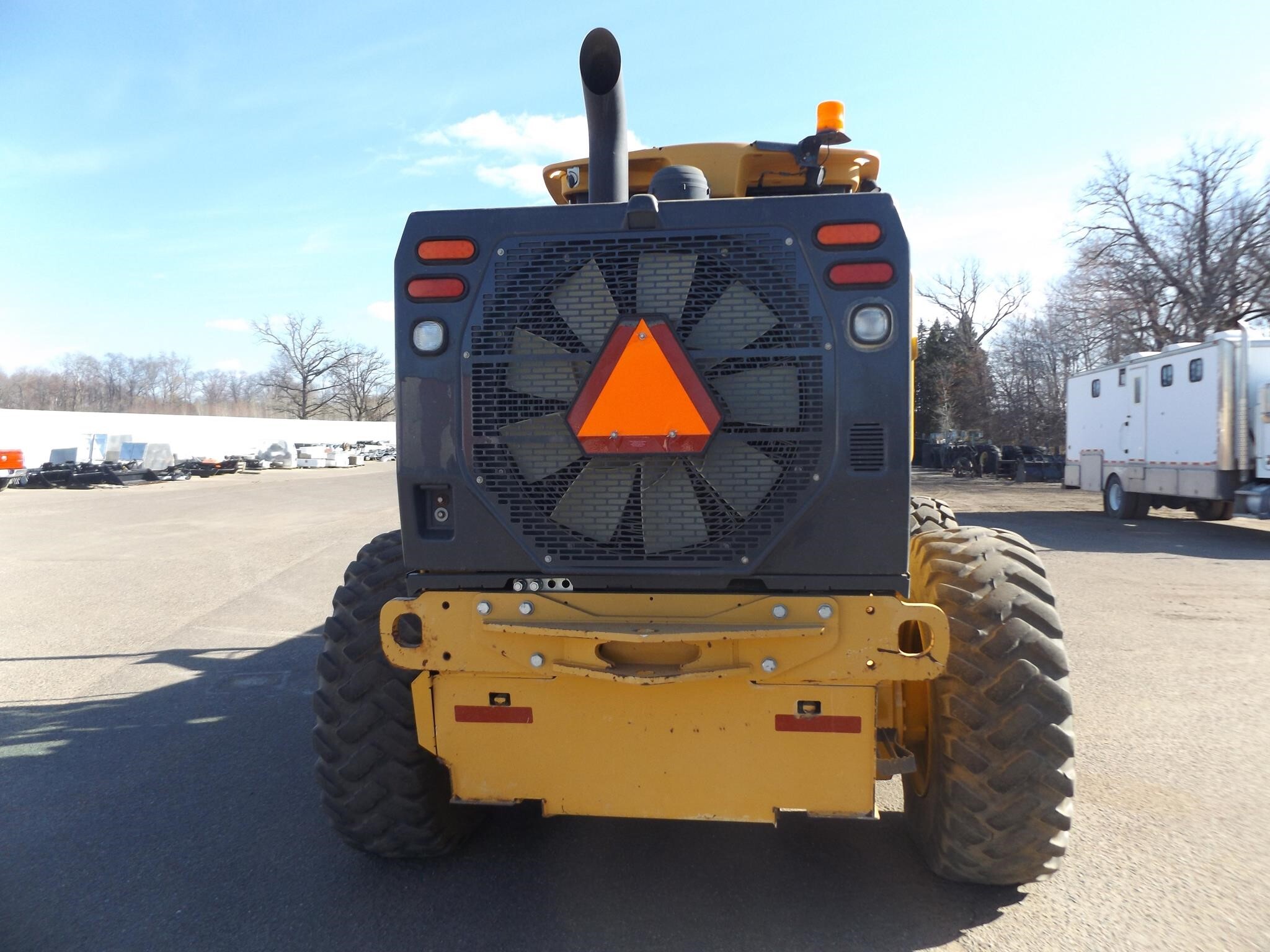 2014 Deere 772G Scraper