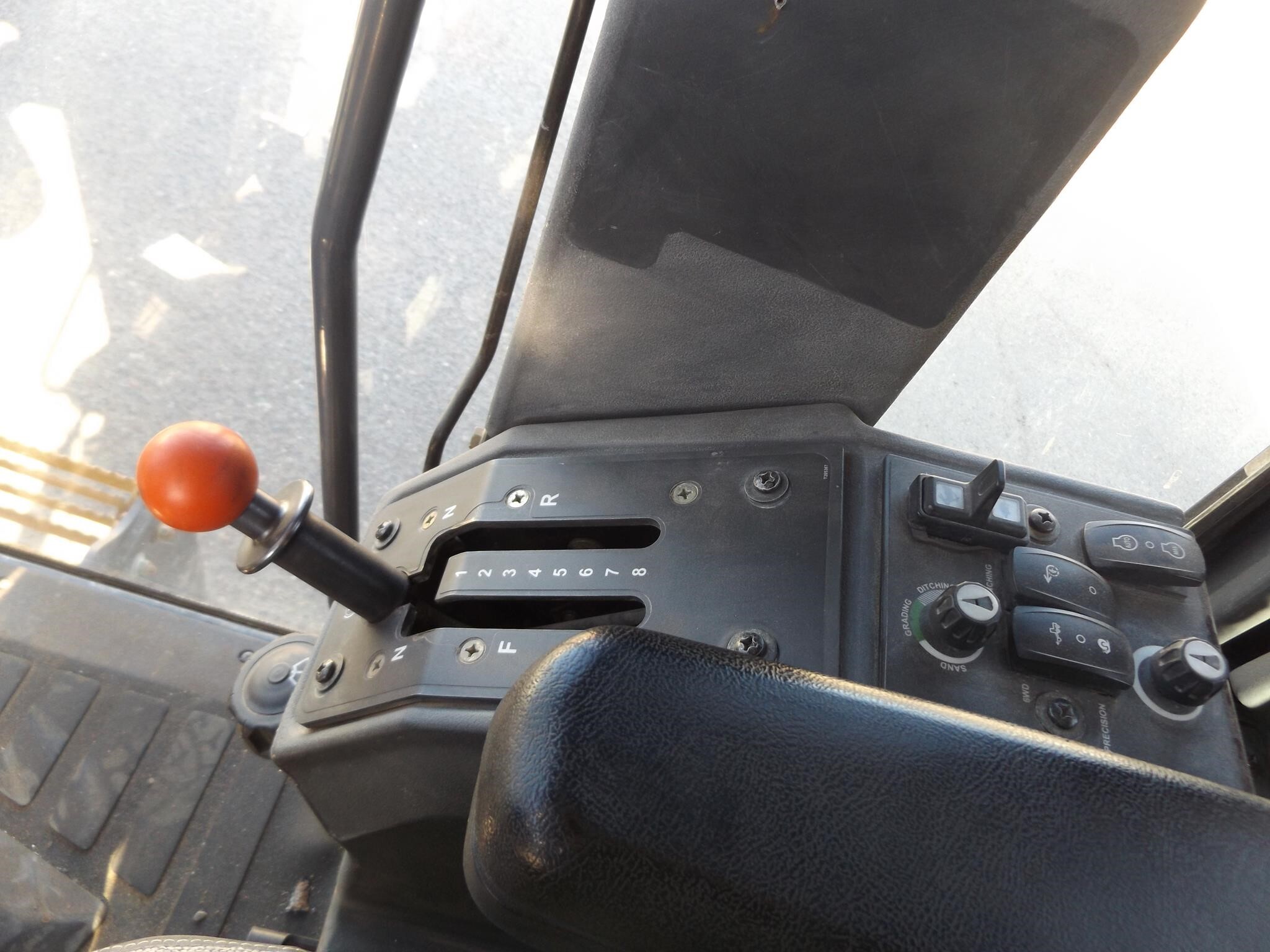 2014 Deere 772G Scraper