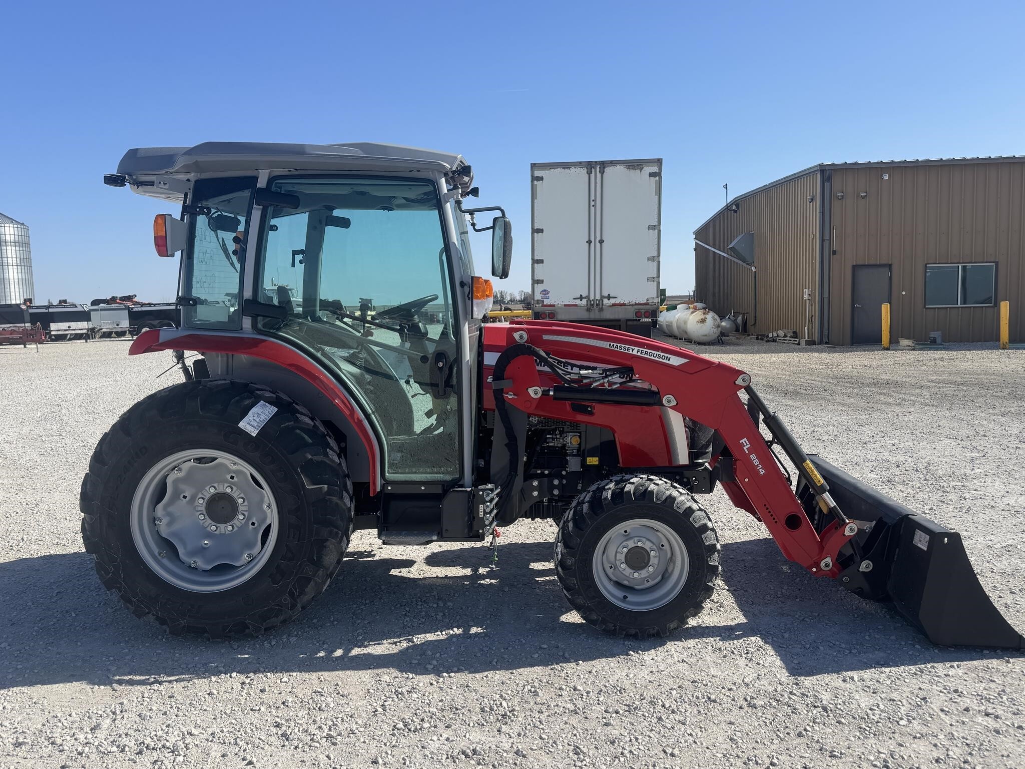 2026 Massey Ferguson 2M.60 Tractor