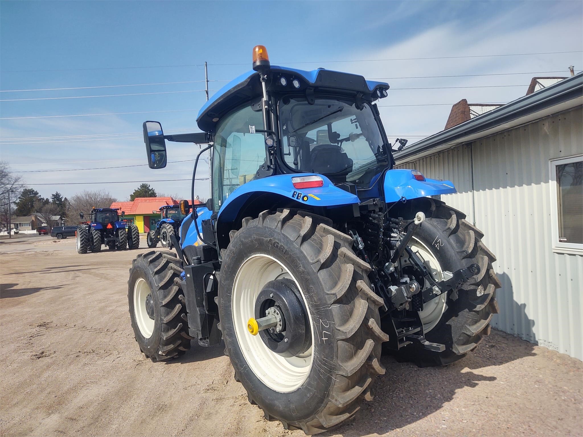 2024 New Holland T6.180 Tractor