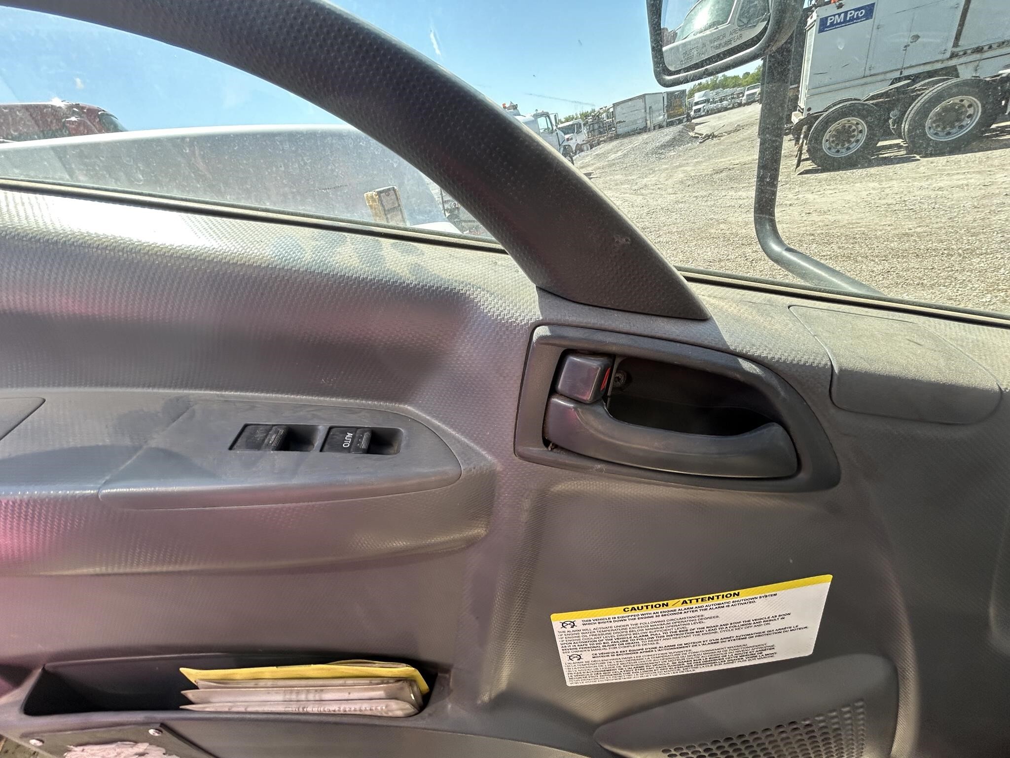 2019 Isuzu NPR XD Box Trucks/Trailer