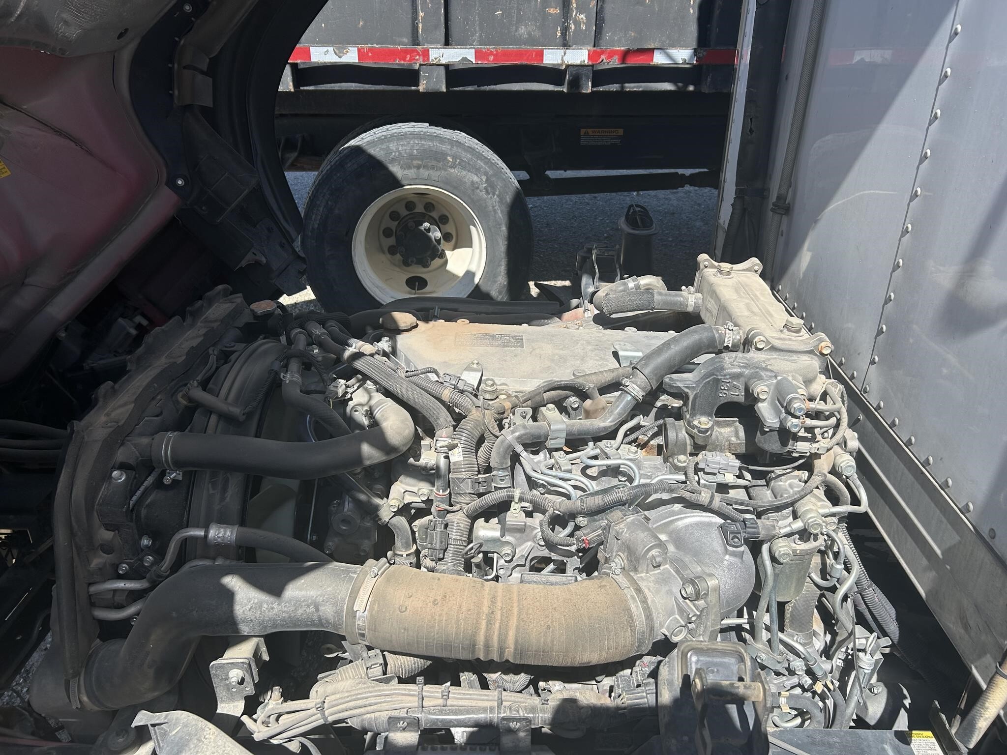 2019 Isuzu NPR XD Box Trucks/Trailer