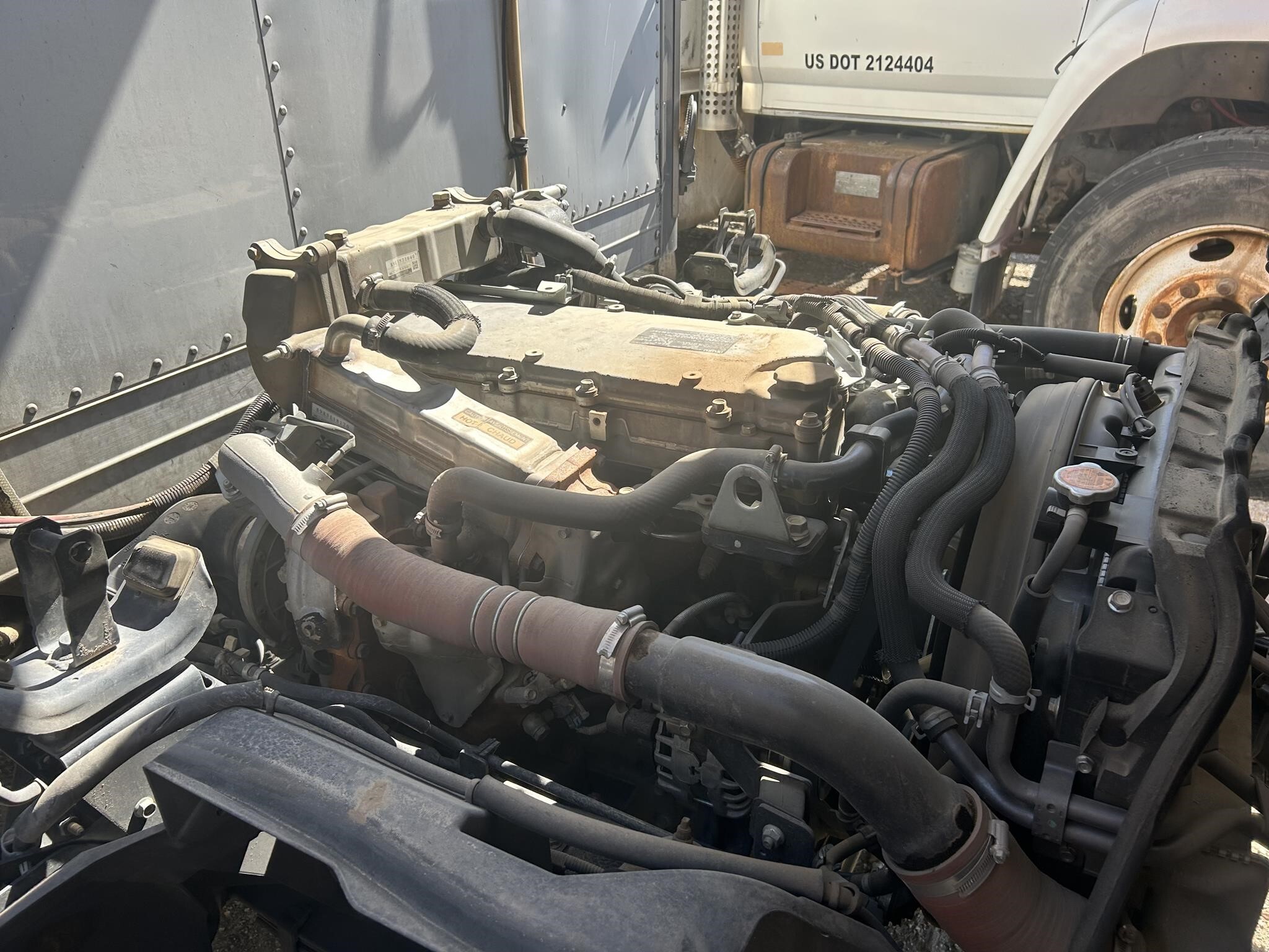 2019 Isuzu NPR XD Box Trucks/Trailer