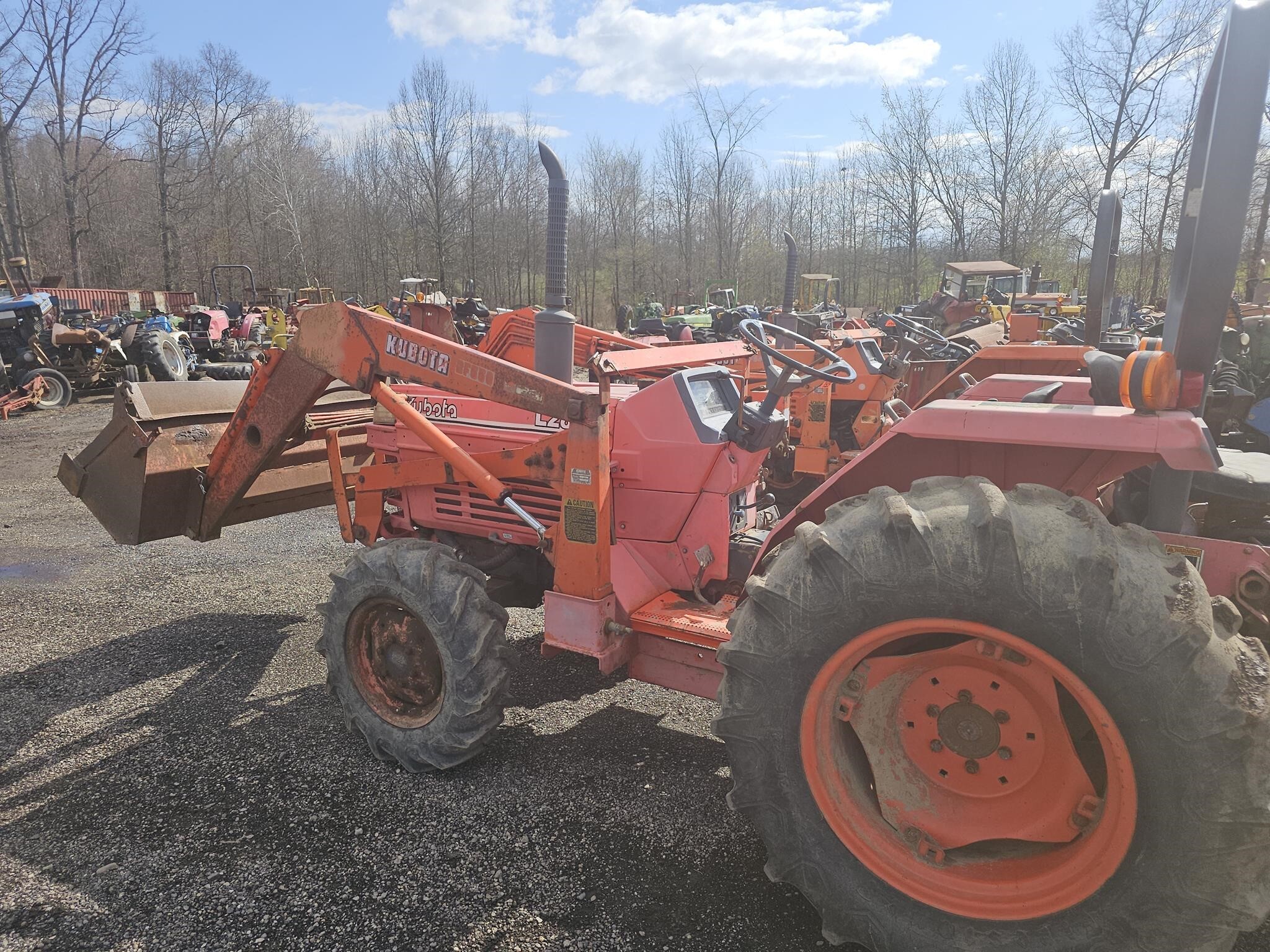  Kubota L2850DT Miscellaneous