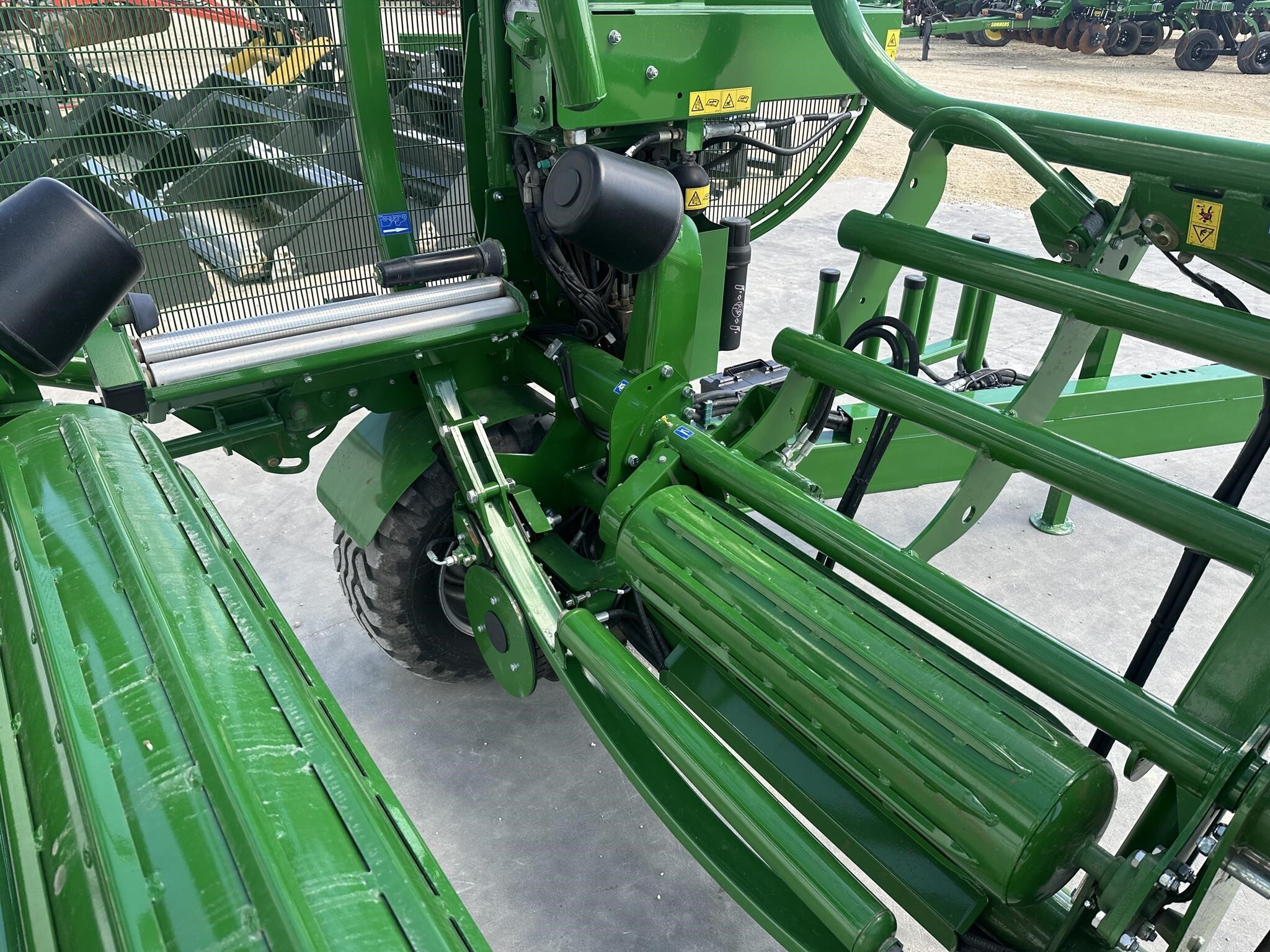  McHale ORBITAL Bale Wrapper