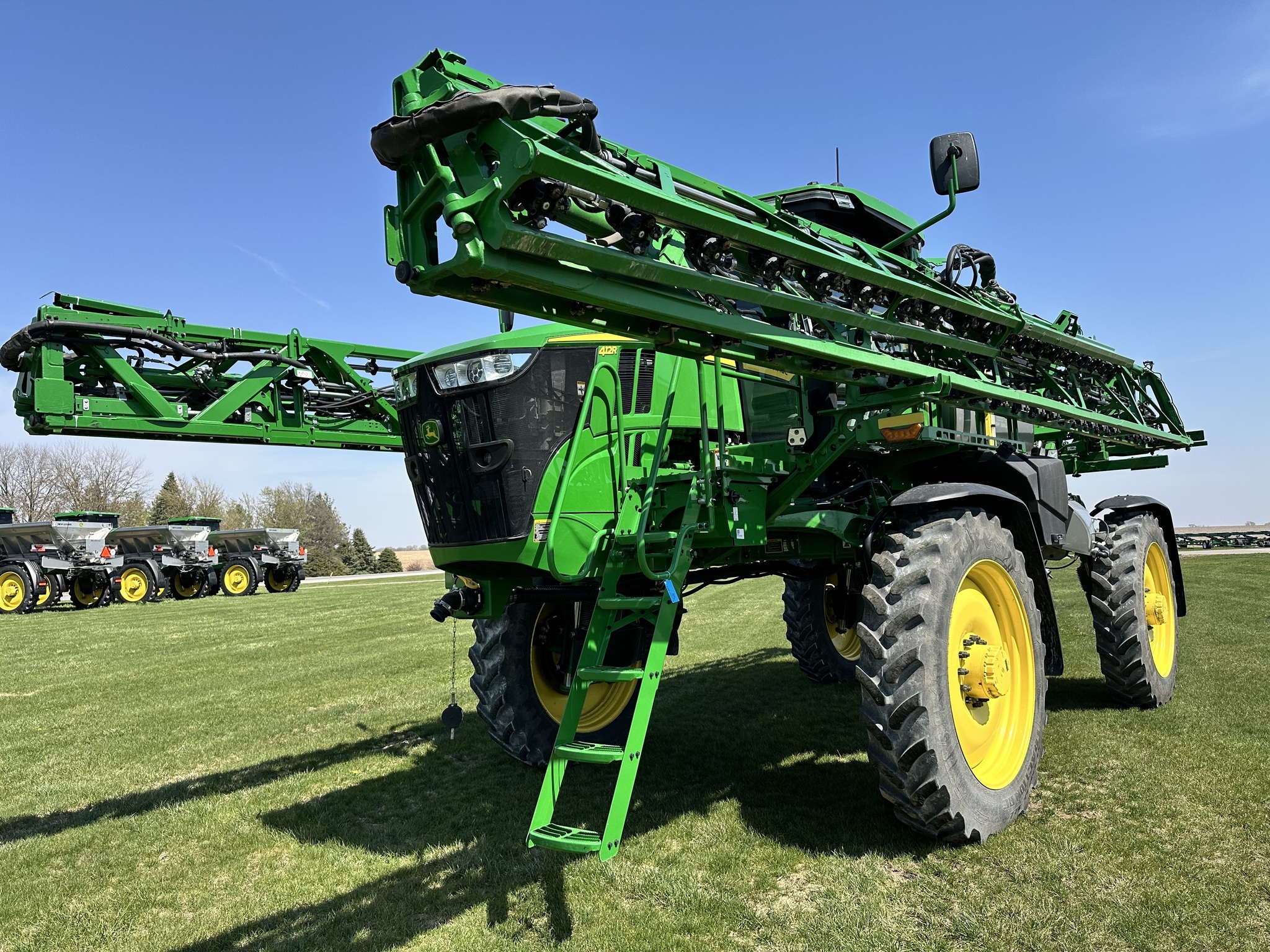 2024 John Deere 412R Self-Propelled Sprayer