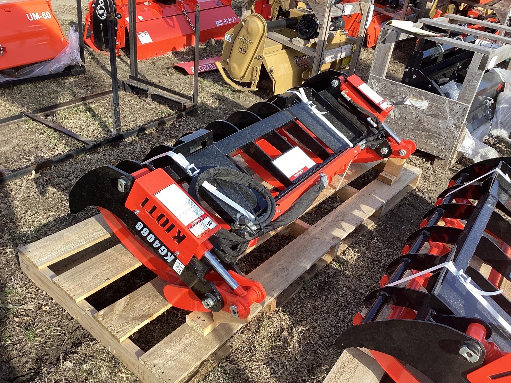 2025 Kioti KG4066 Rake
