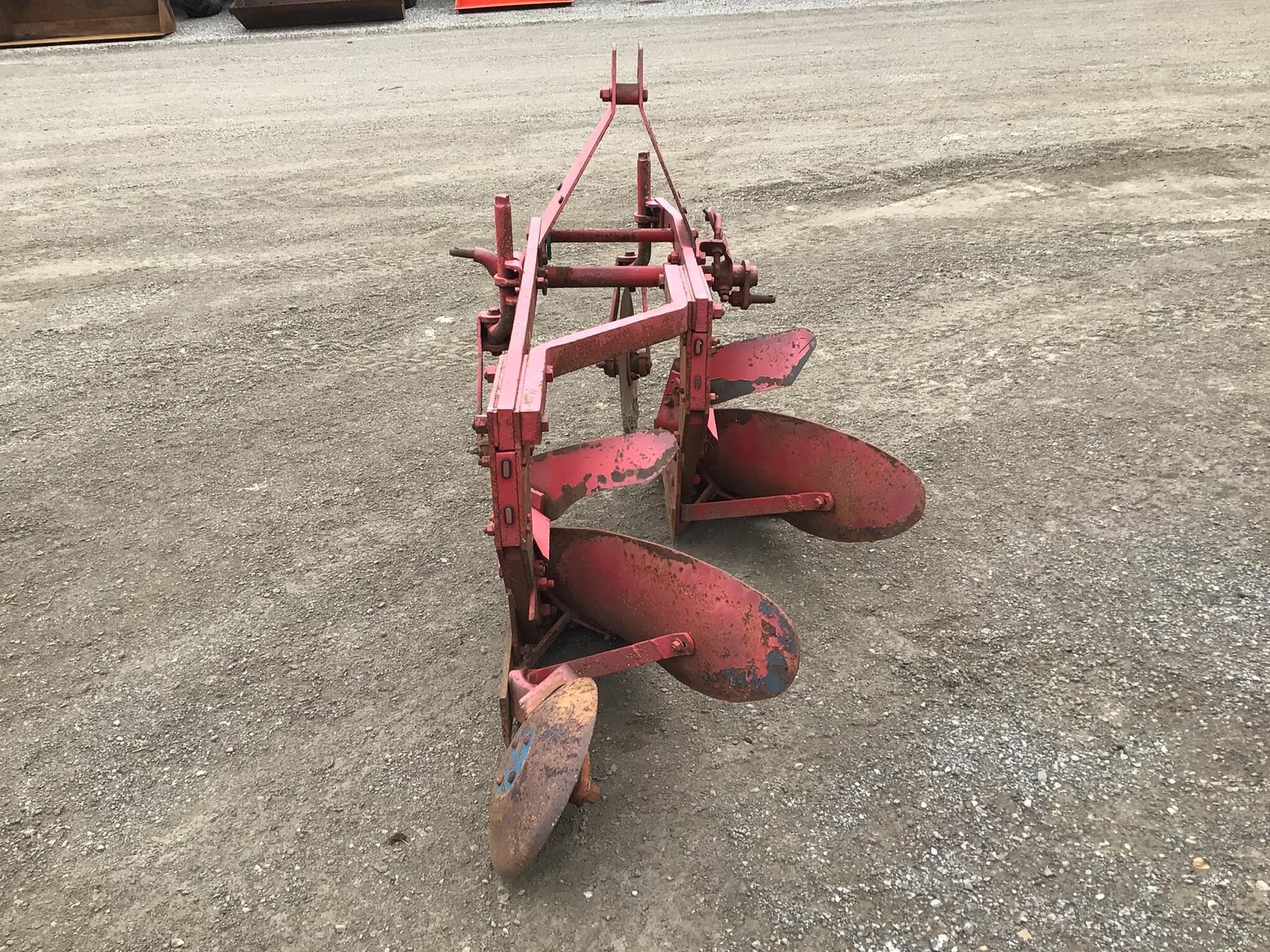  Ford 101 Plow