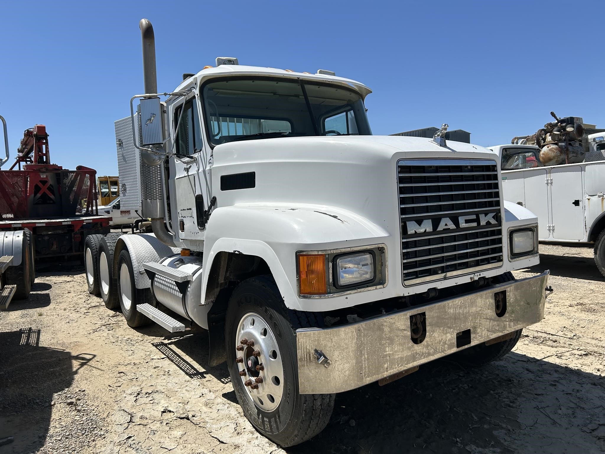 2003 Mack CH613 Semi Trucks/Trailer