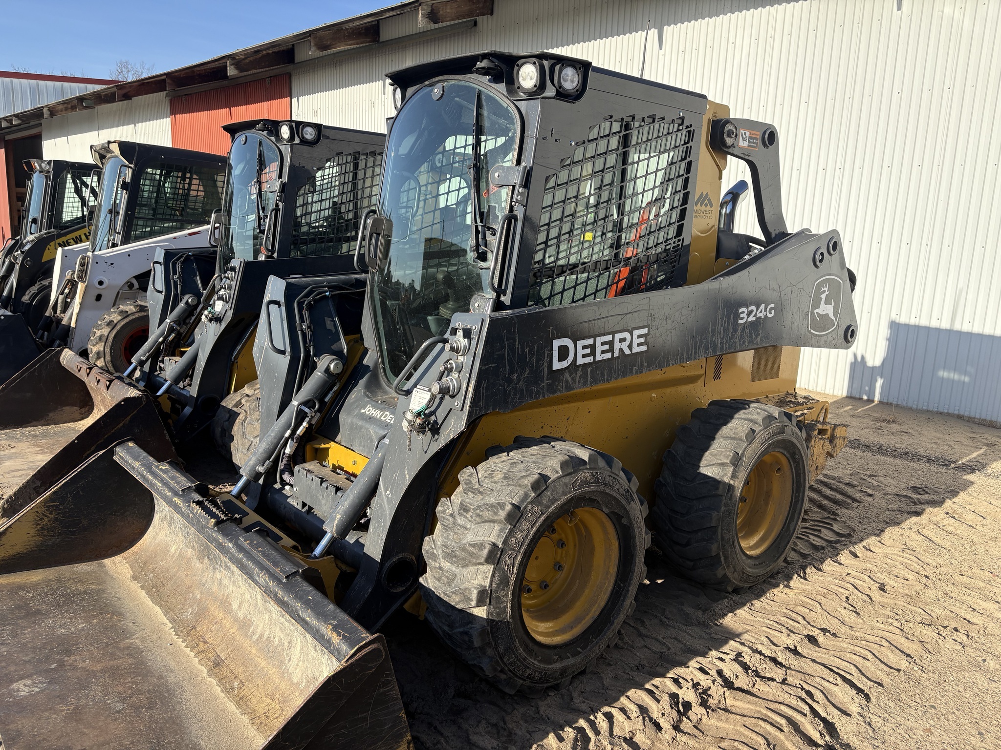 2021 Deere 324G Skid Steer