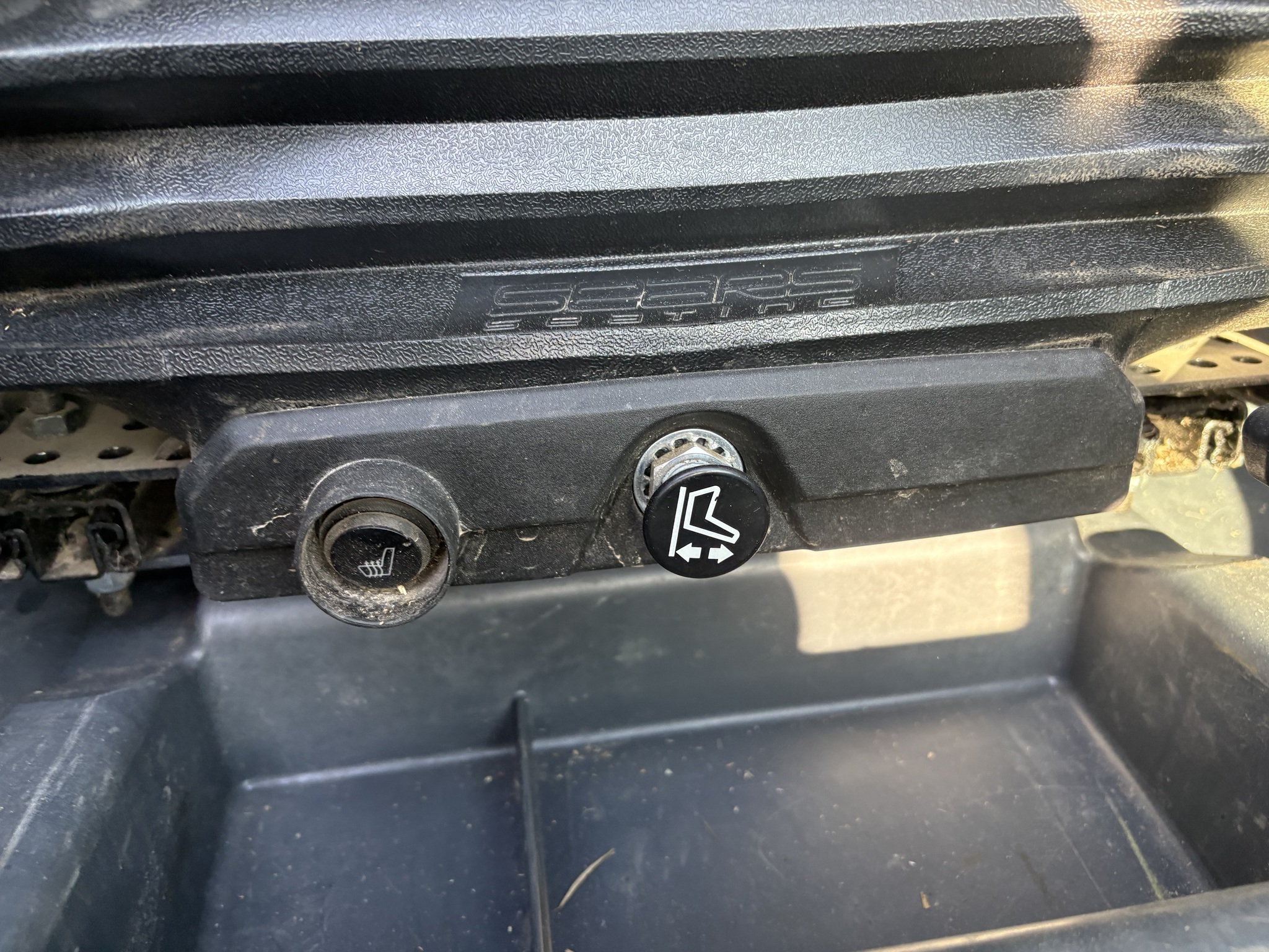 2021 Deere 324G Skid Steer