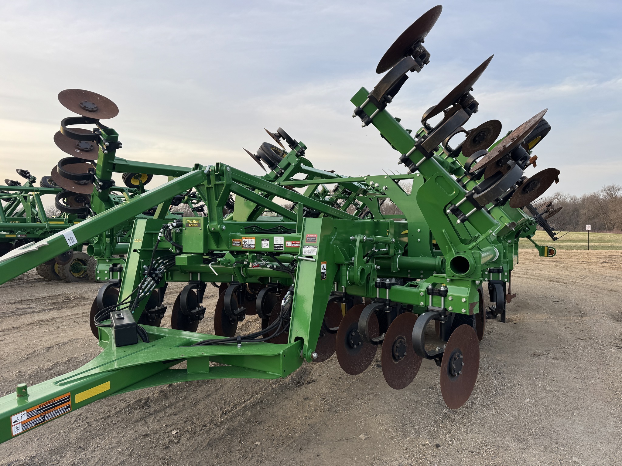 2024 John Deere 2730 Disk Chisel