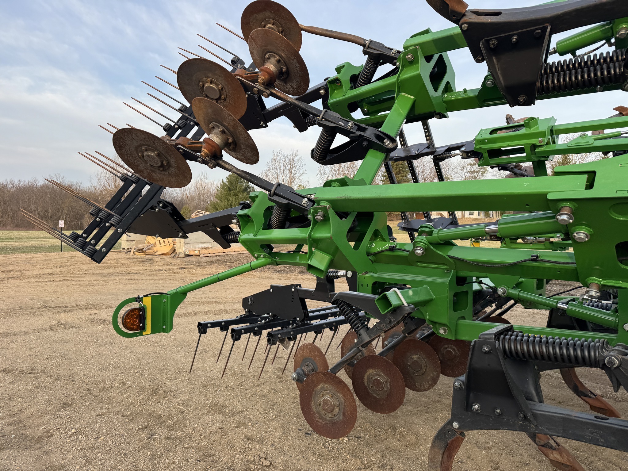 2024 John Deere 2730 Disk Chisel