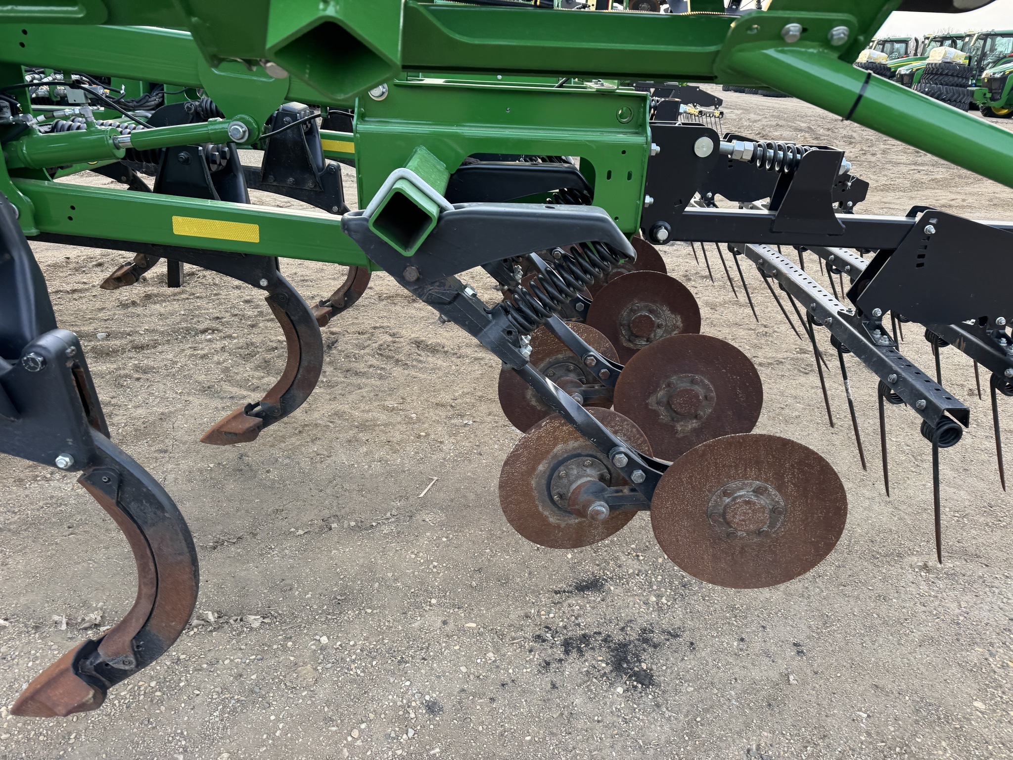 2024 John Deere 2730 Disk Chisel