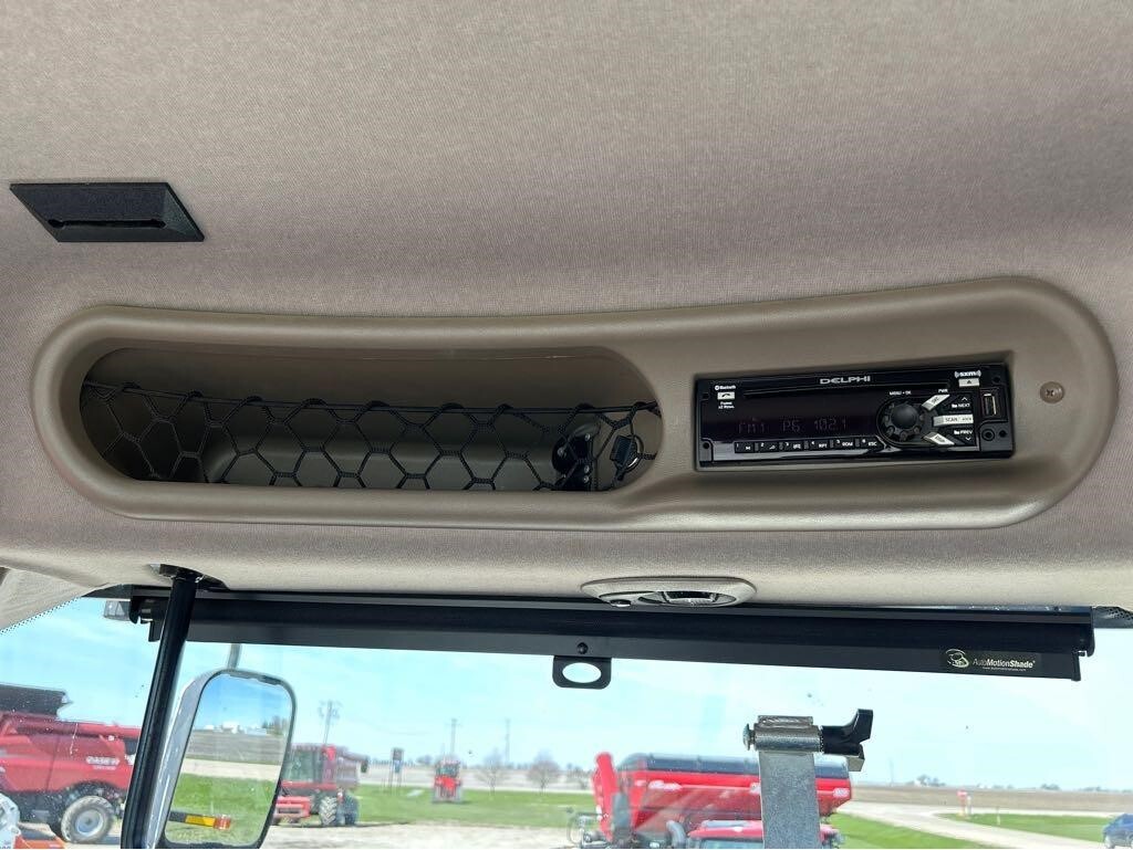 2018 Case IH Magnum 380 Rowtrac CVT Tractor