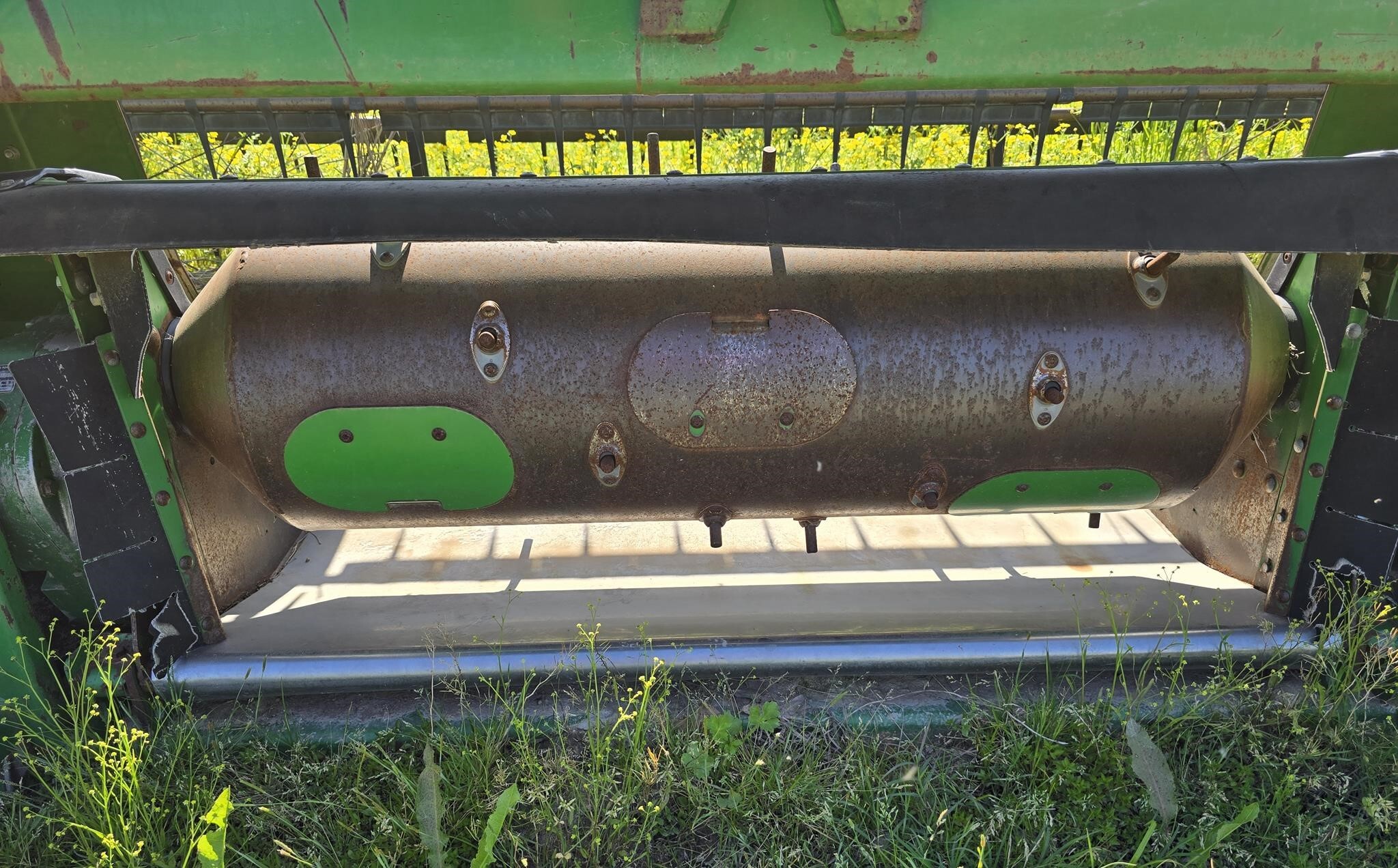 2010 John Deere 635D Platform