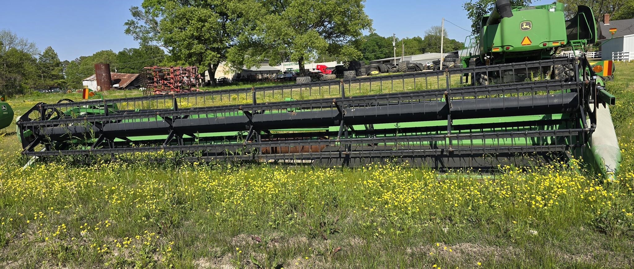2010 John Deere 630D Platform