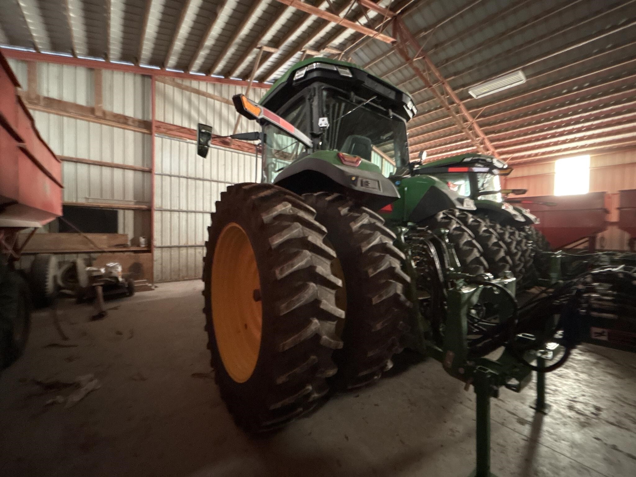 2023 John Deere 8R 280 Tractor