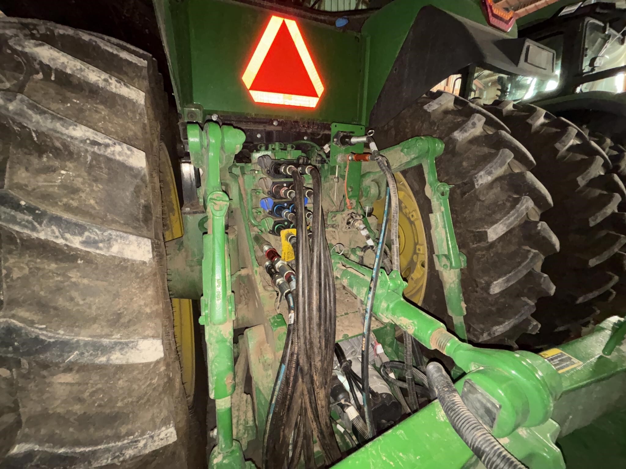 2023 John Deere 8R 280 Tractor