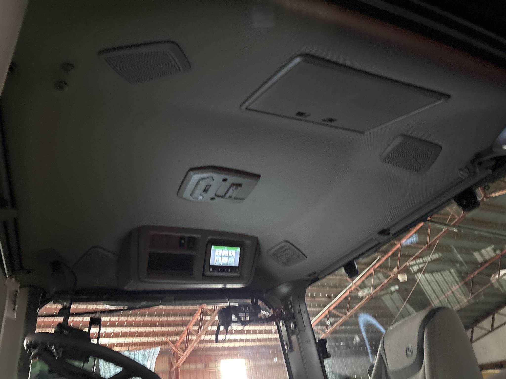 2023 John Deere 8R 280 Tractor