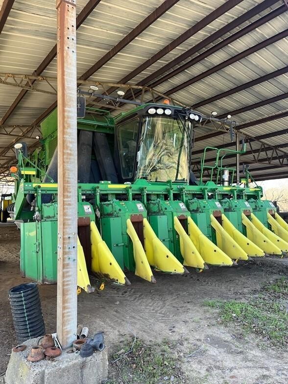 2018 John Deere CP690 Cotton Equipment