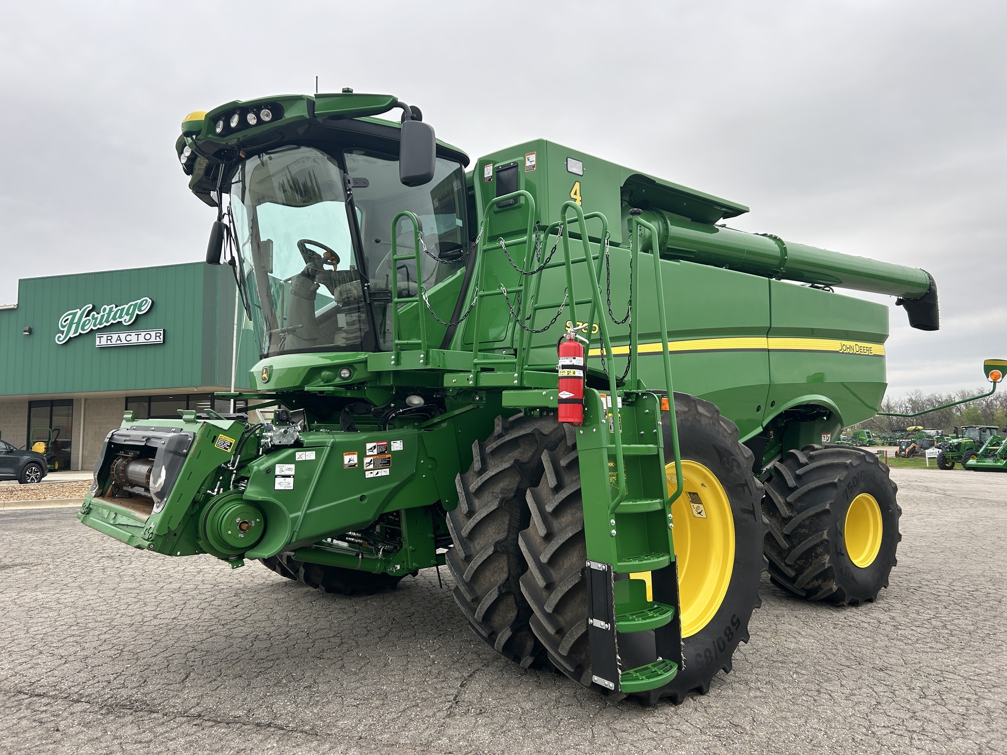 2023 John Deere S760 Combine