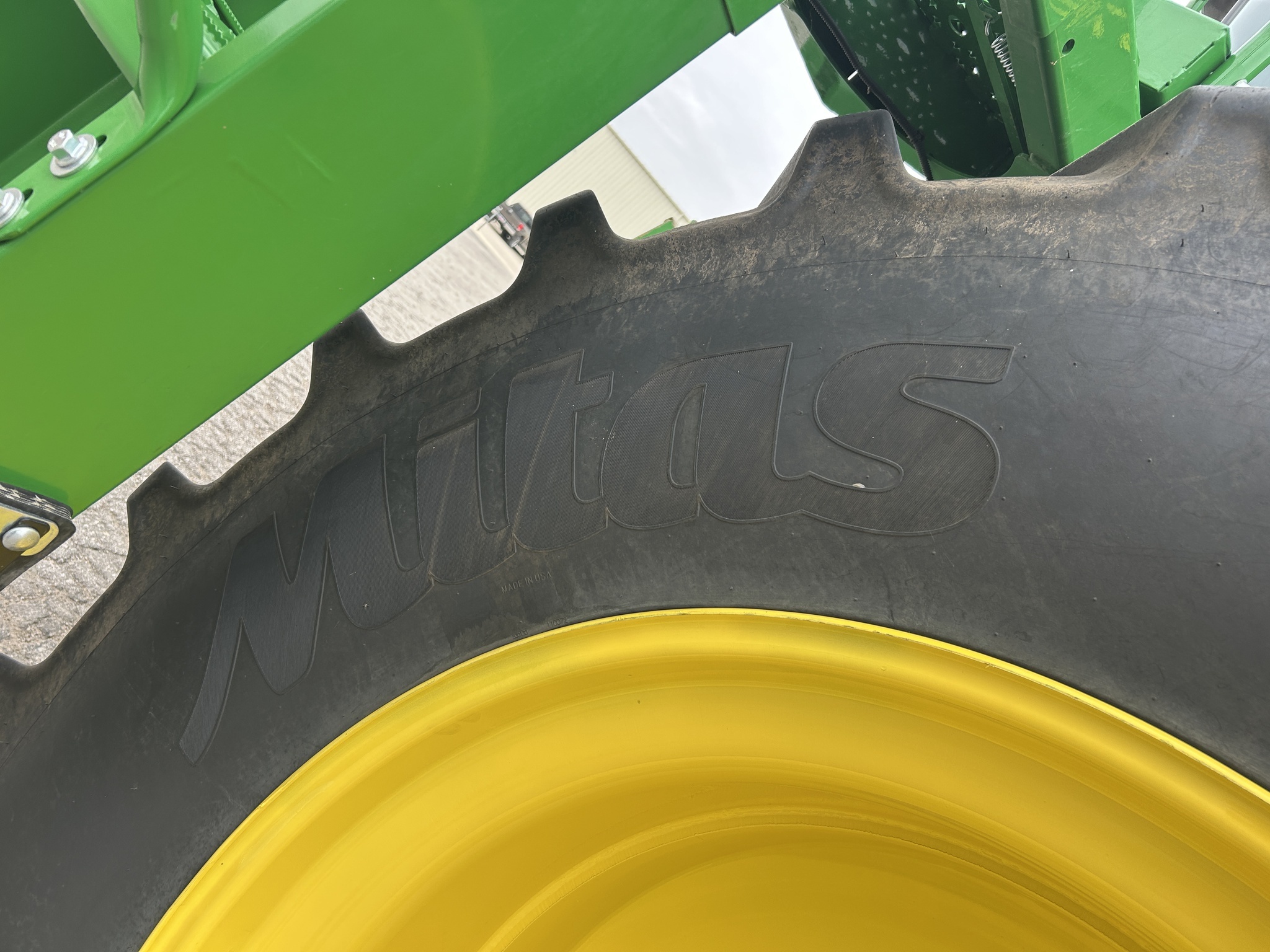 2023 John Deere S760 Combine