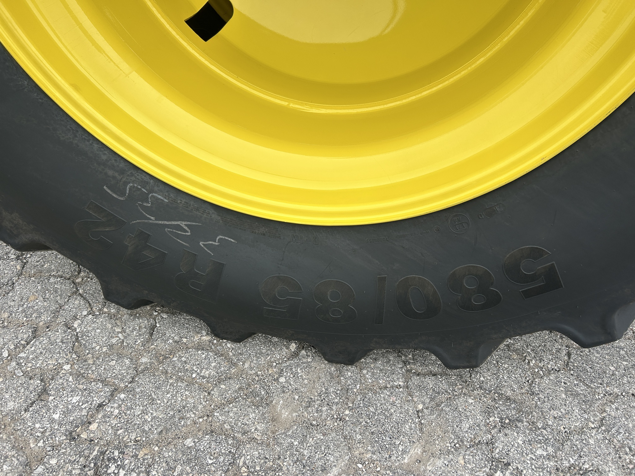 2023 John Deere S760 Combine