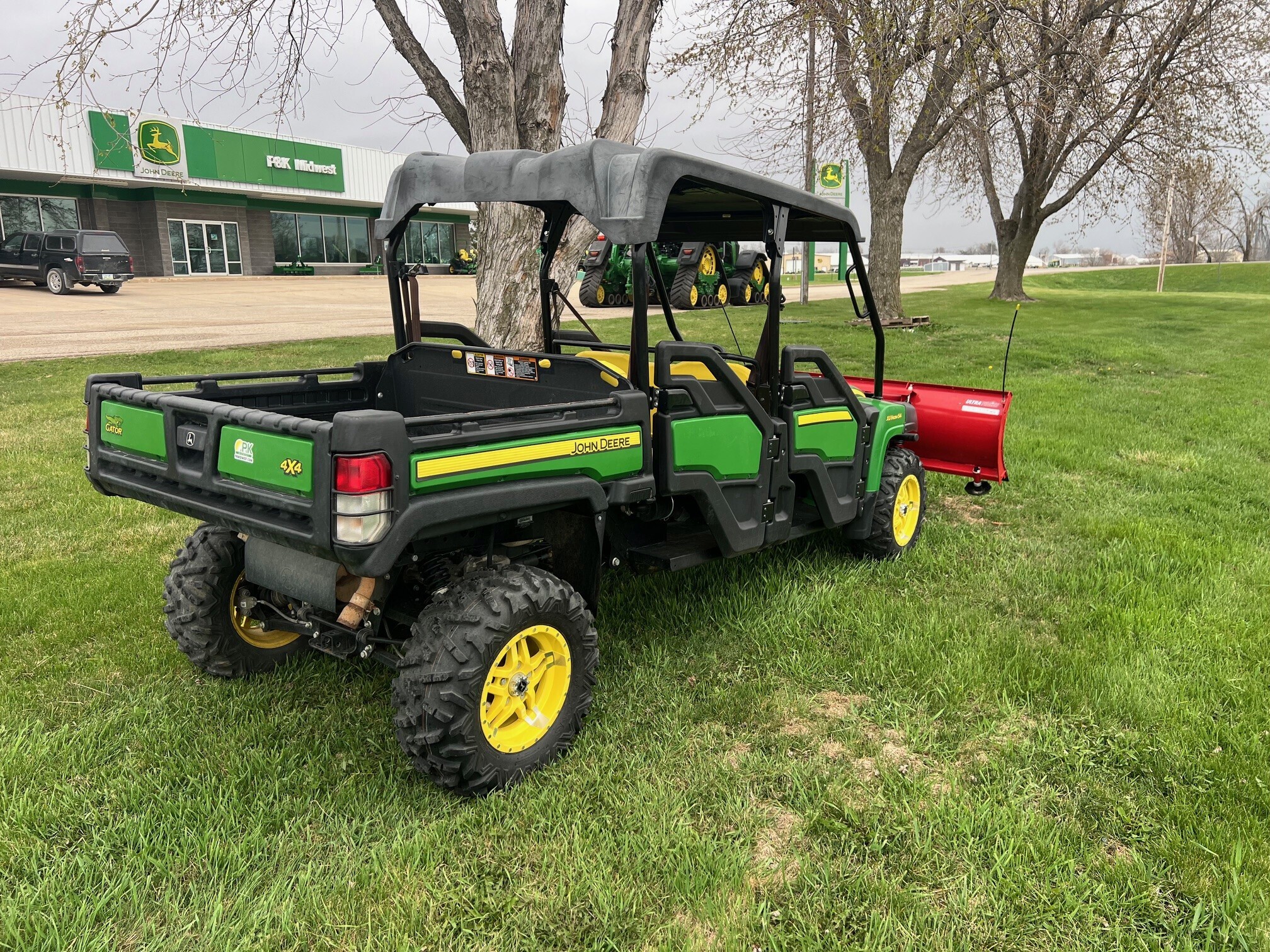 2018 John Deere XUV 825M S4 ATVs and Utility Vehicle