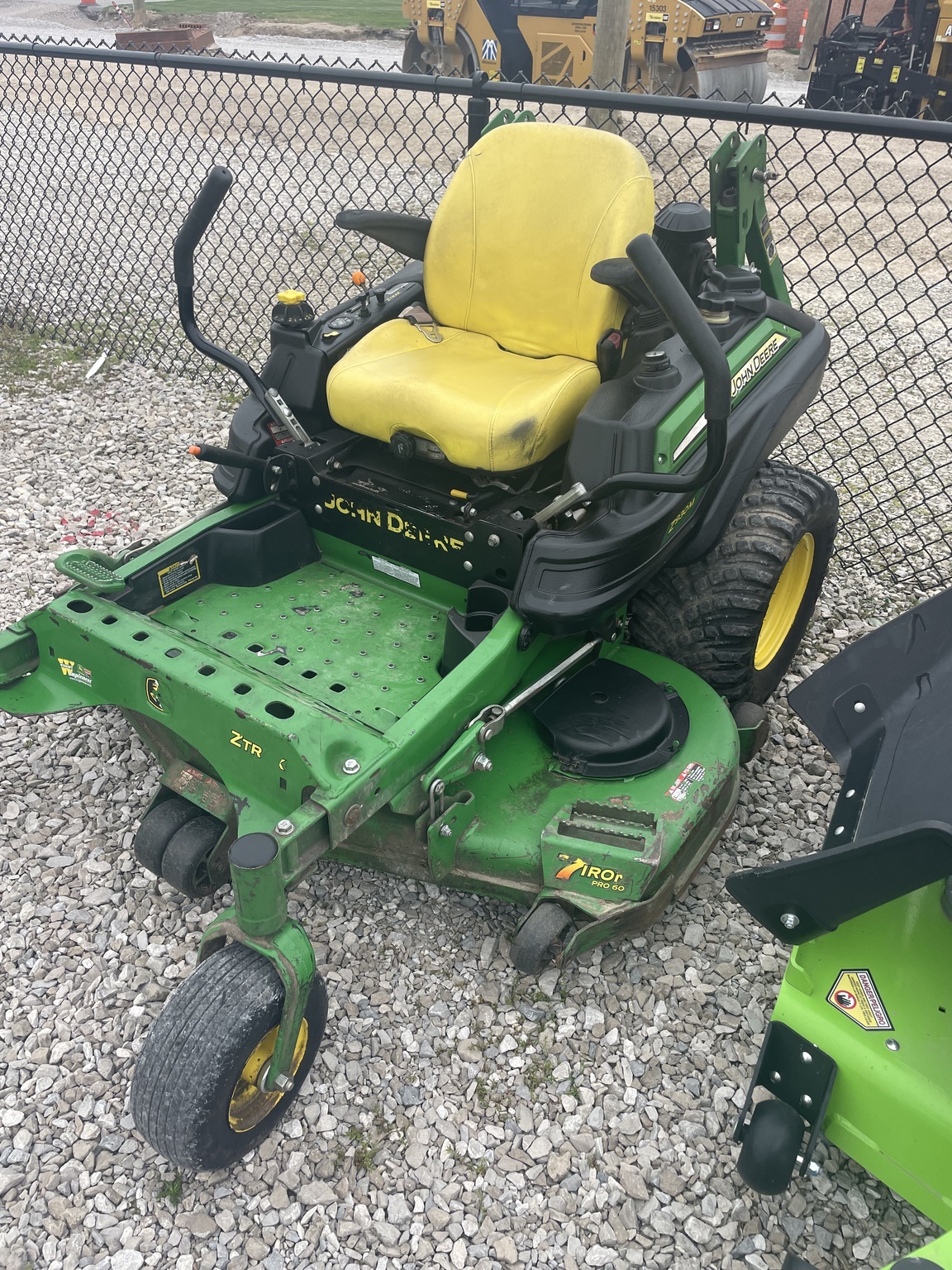 2016 John Deere Z930M Lawn Mower