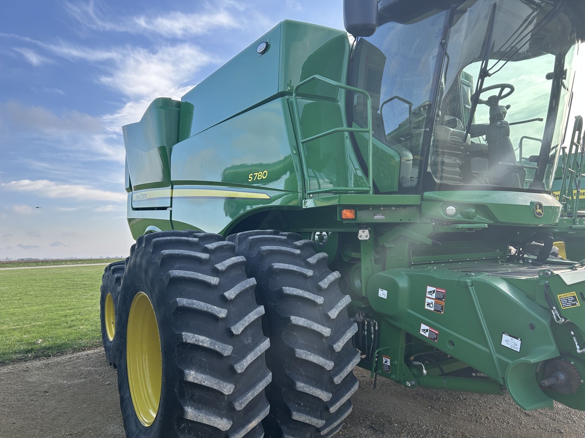 2023 John Deere S780 Combine