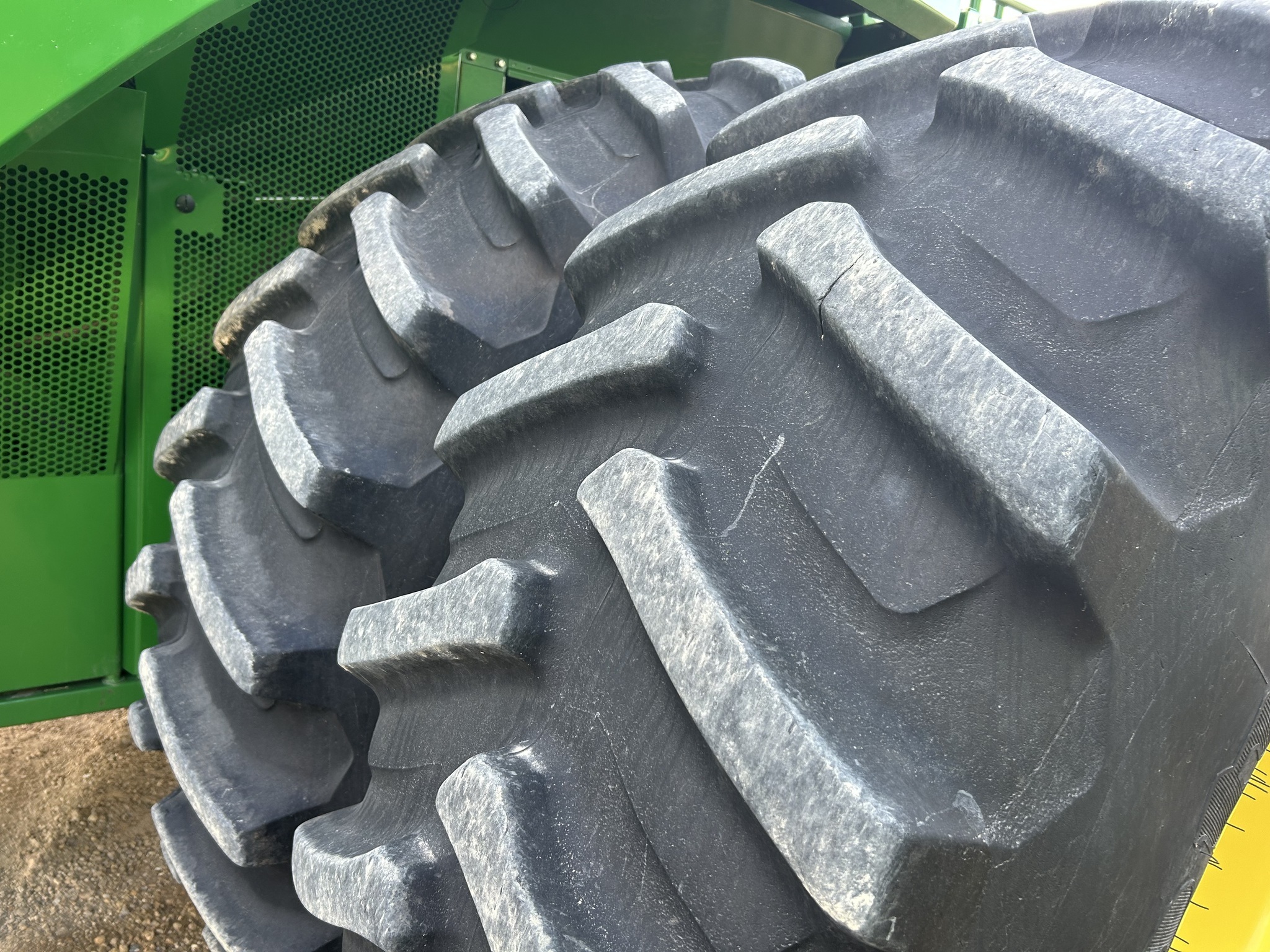 2023 John Deere S780 Combine