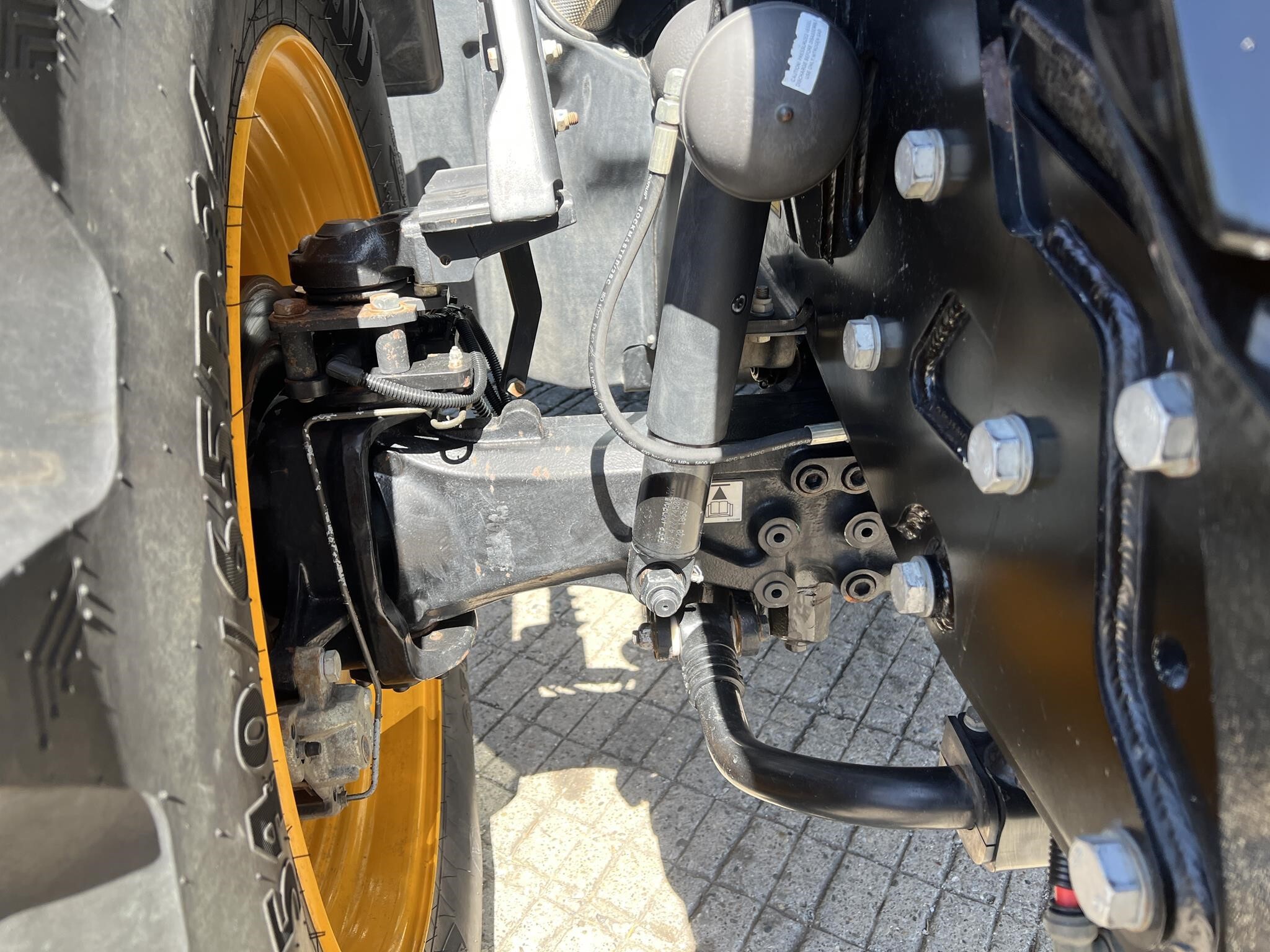 2020 JCB Fastrac 4220 Tractor