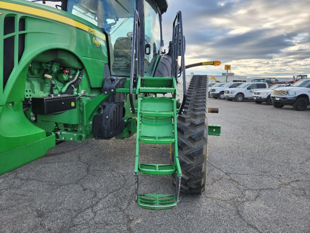 2017 John Deere 8370RT Tractor