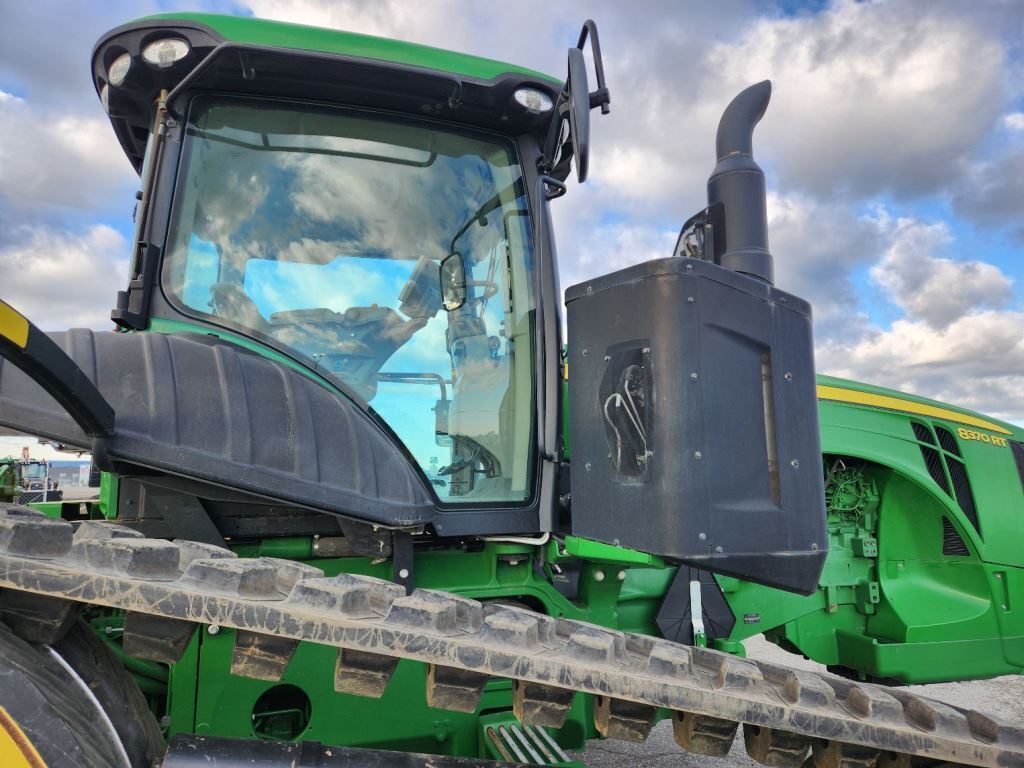 2017 John Deere 8370RT Tractor