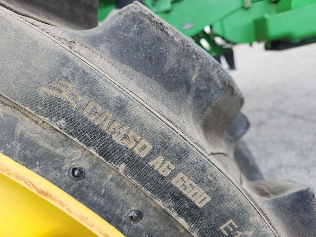 2017 John Deere 8370RT Tractor