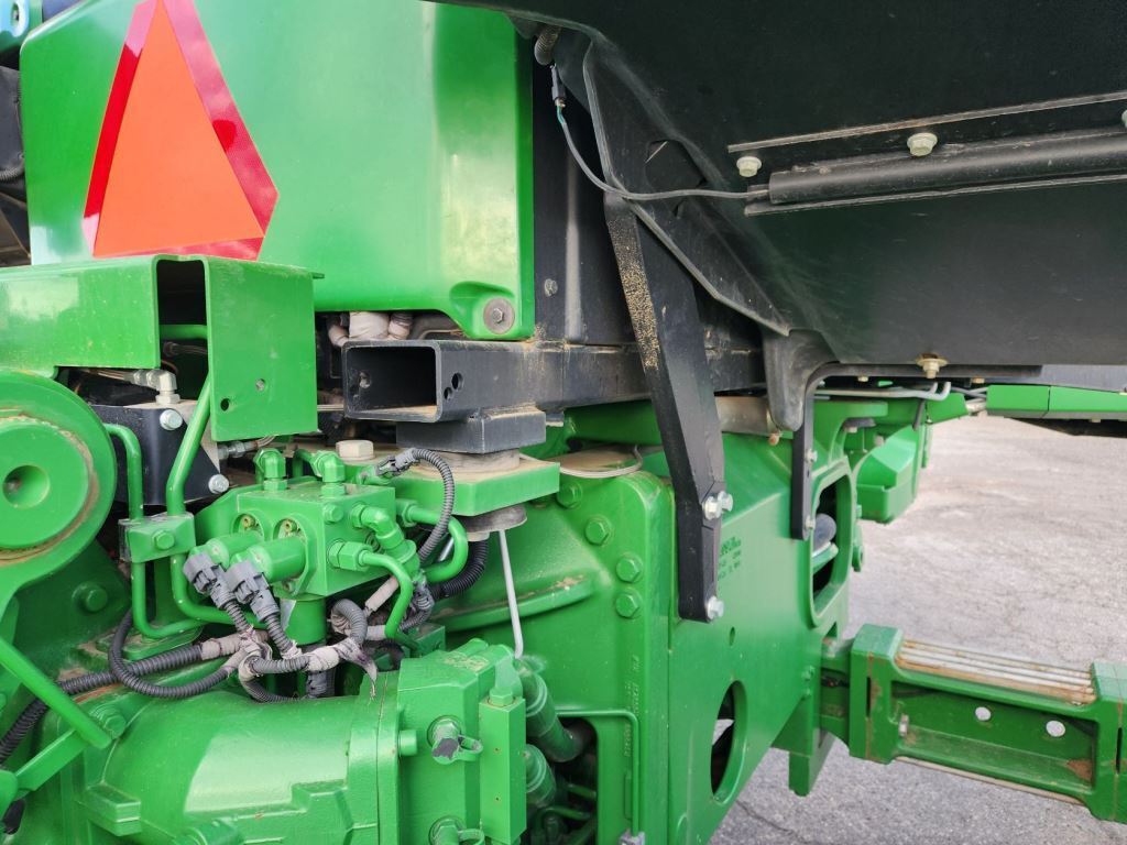 2017 John Deere 8370RT Tractor