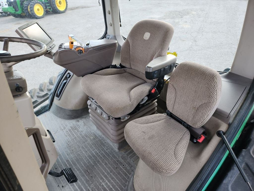 2017 John Deere 8370RT Tractor