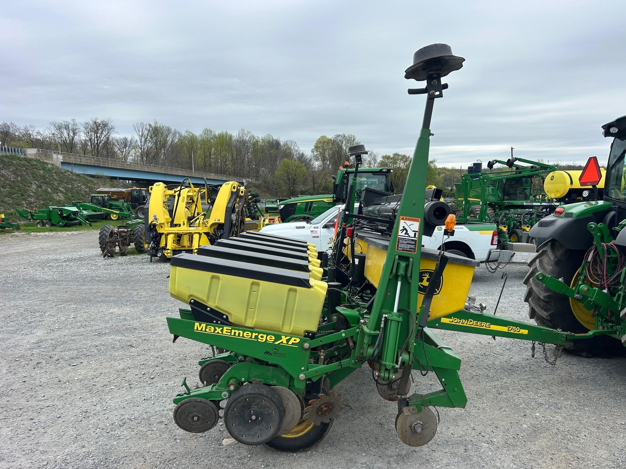 2012 John Deere 1750 Planter